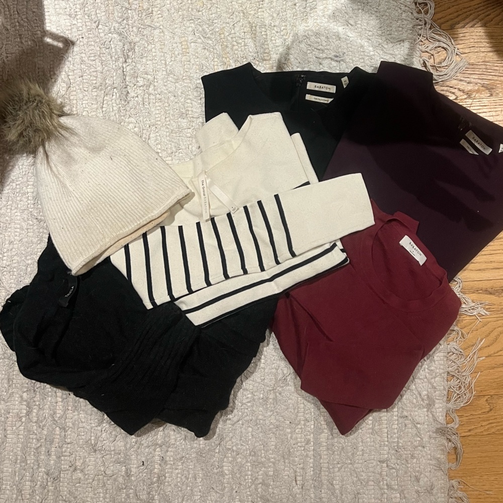 LOT of Aritzia Clothes (Babaton, Talula) (9 items)